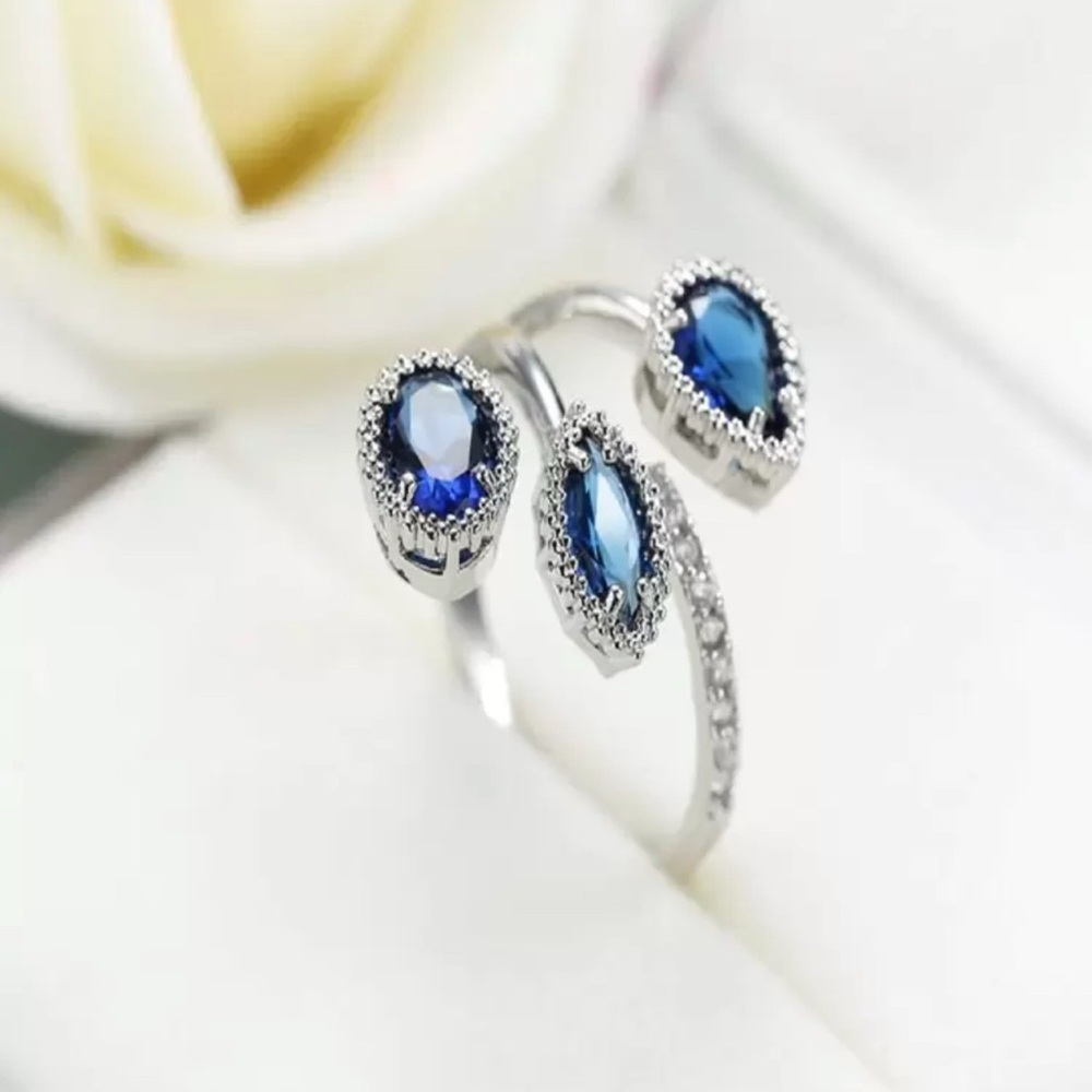 - Diamond ring